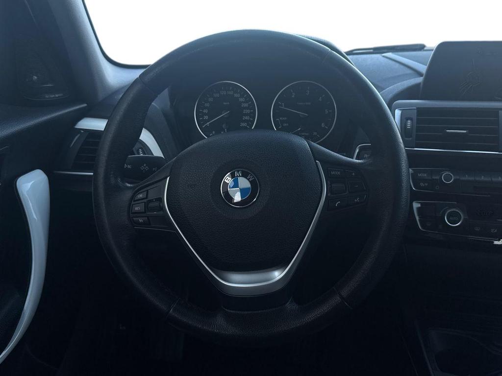 BMW Serie 1 118d Urban 5p auto