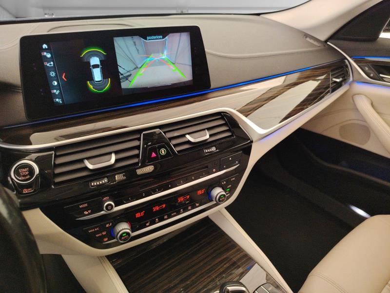 BMW Serie 5 530d Touring xdrive Luxury 249cv auto