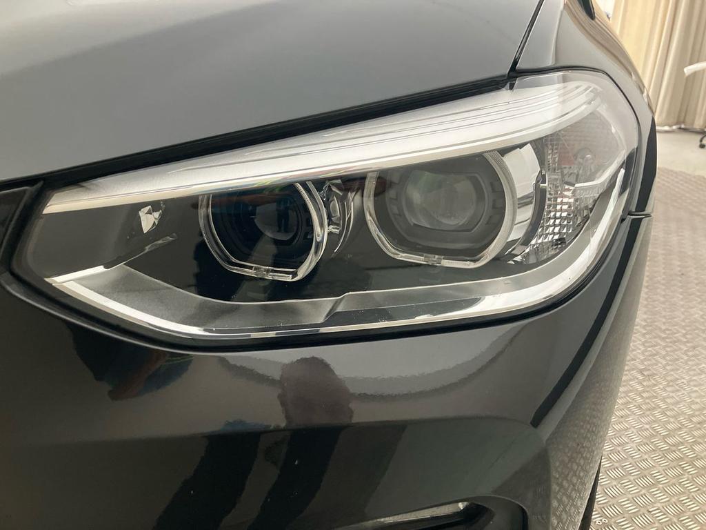 BMW X3 xdrive20d mhev 48V xLine auto