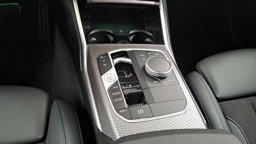 BMW Serie 3 320d mhev 48V auto
