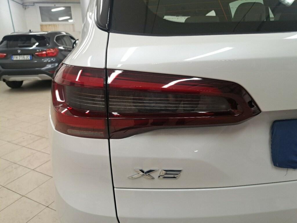 BMW X5 xdrive40d mhev 48V xLine auto
