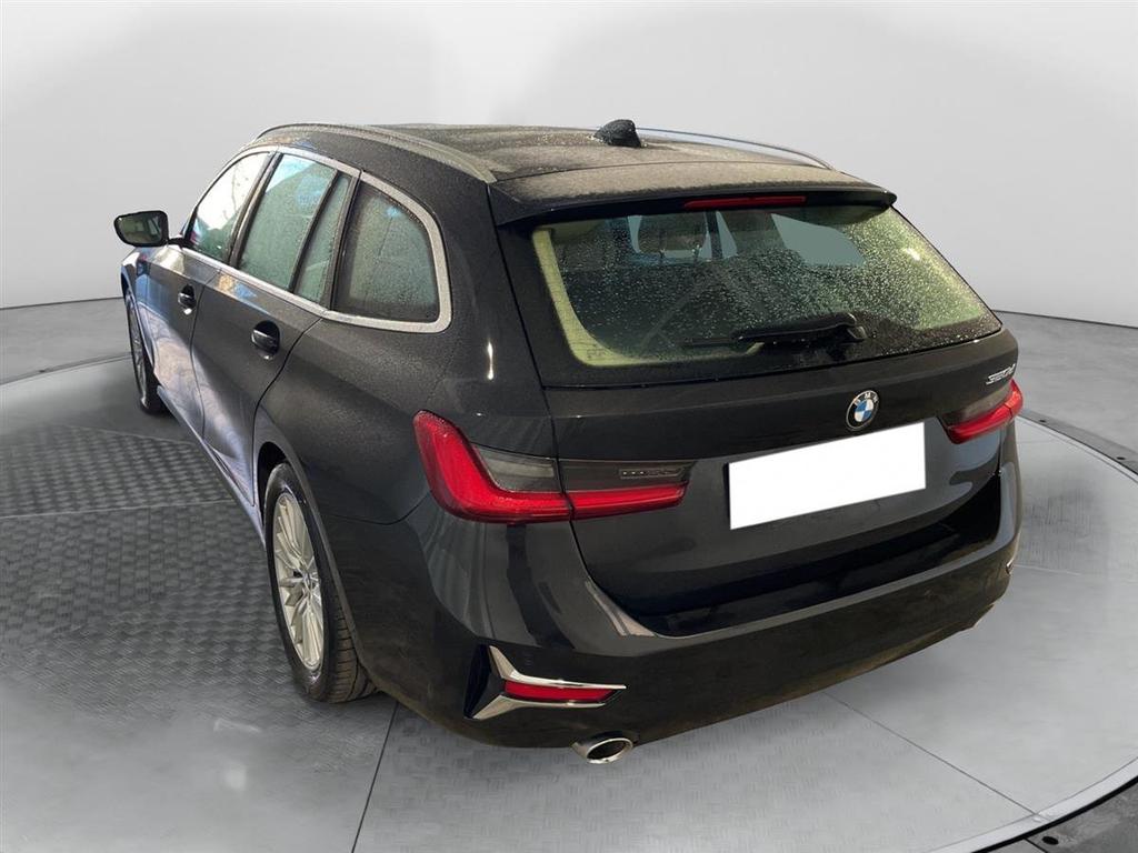 BMW Serie 3 320d Touring mhev 48V Luxury auto