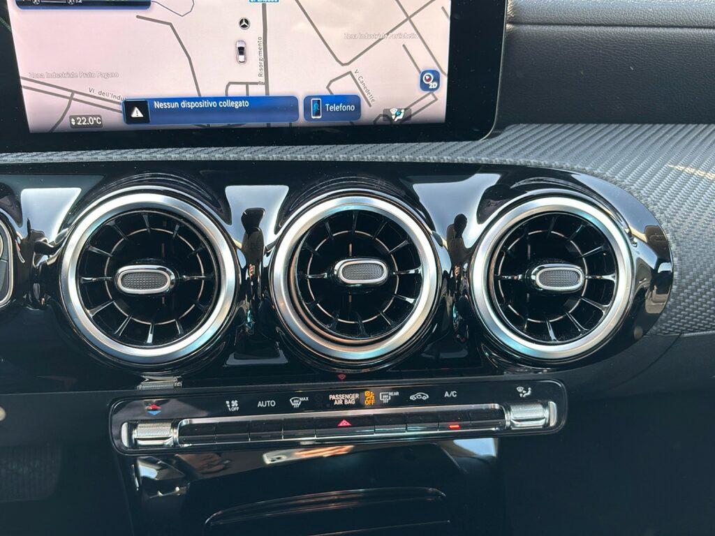 Mercedes CLA Shooting Brake 180 d Advanced auto