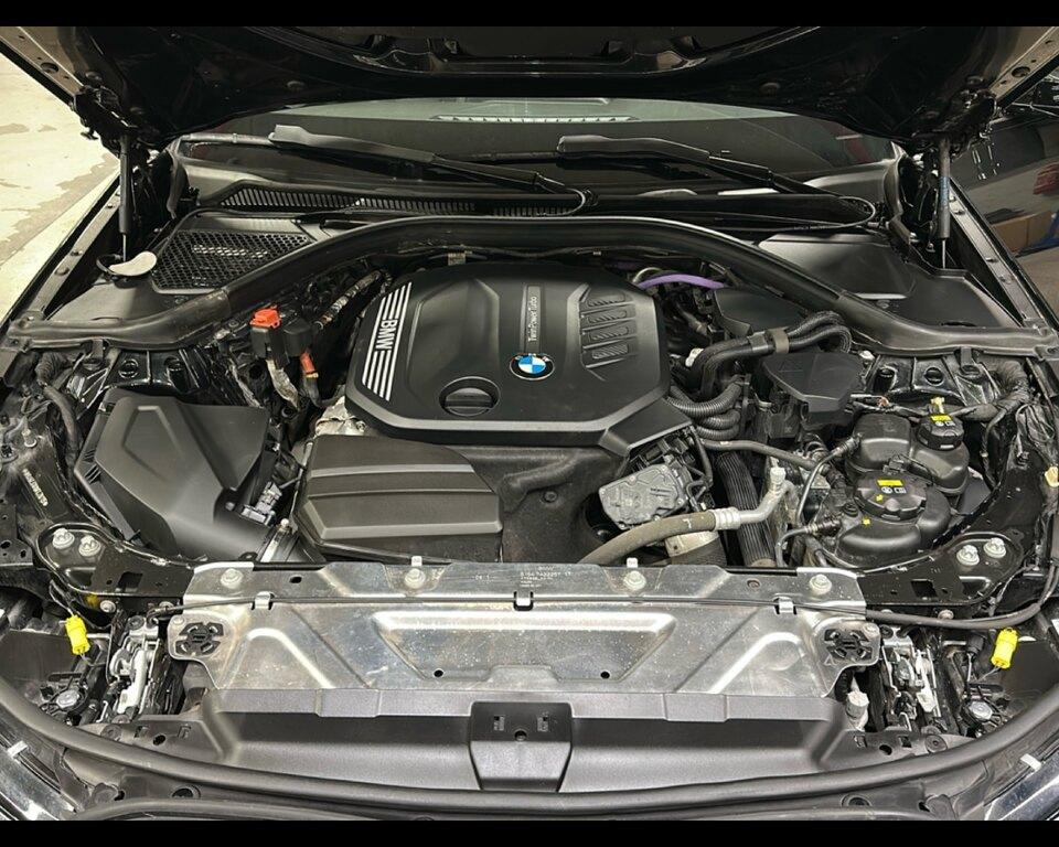 BMW Serie 3 318d Touring mhev 48V Msport auto