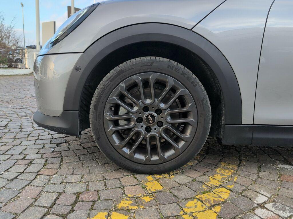 Mini Mini Cooper Cabrio 2.0 C Favoured auto