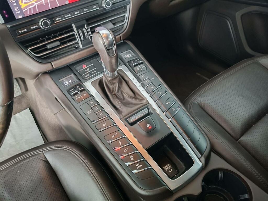 Porsche Macan 2.0 245cv pdk