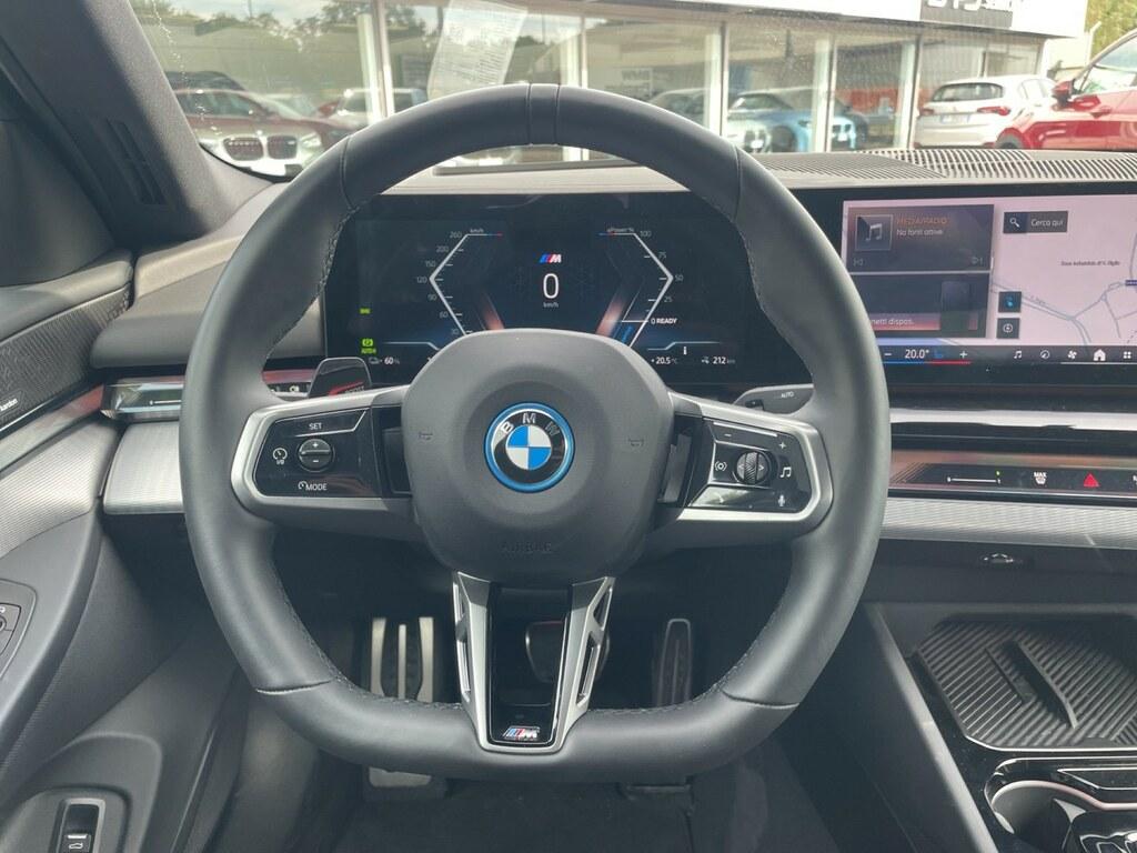 BMW i5 edrive40 Msport