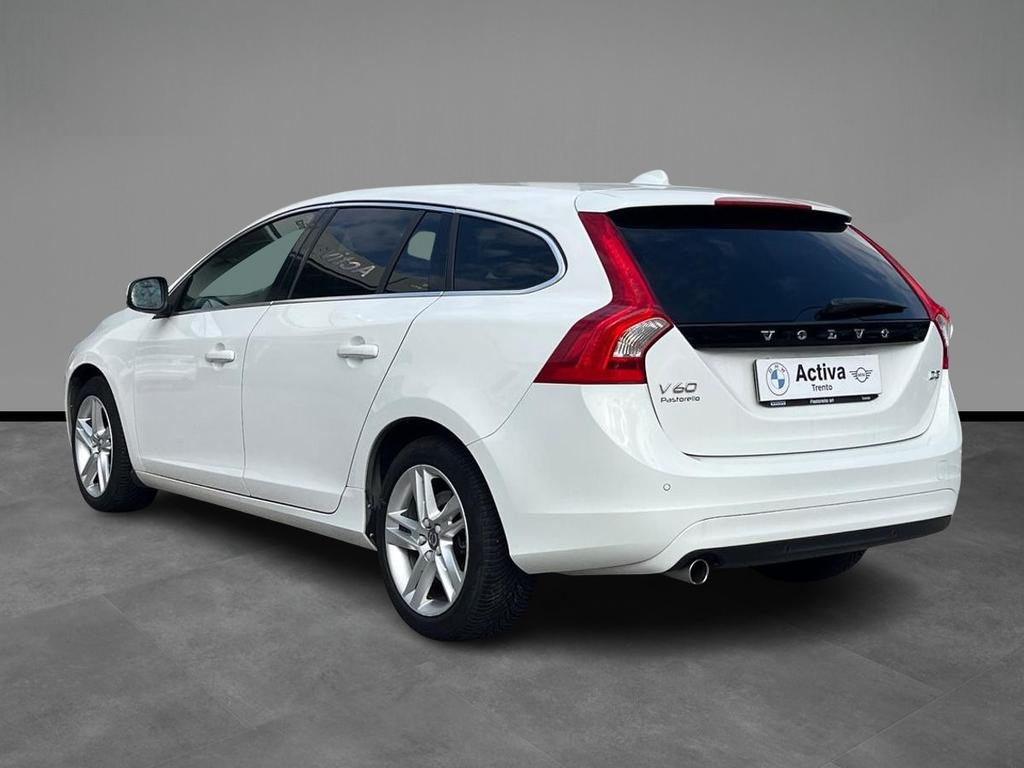 Volvo V60 2.0 D3 Momentum geartronic