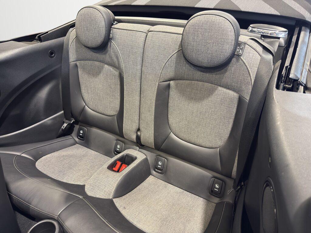 Mini Cooper D Cabrio 1.5 Cooper D