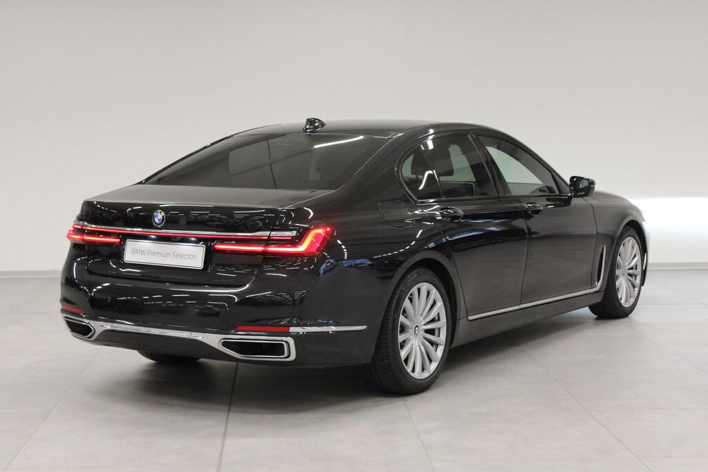 BMW Serie 7 730d mhev 48V xdrive auto