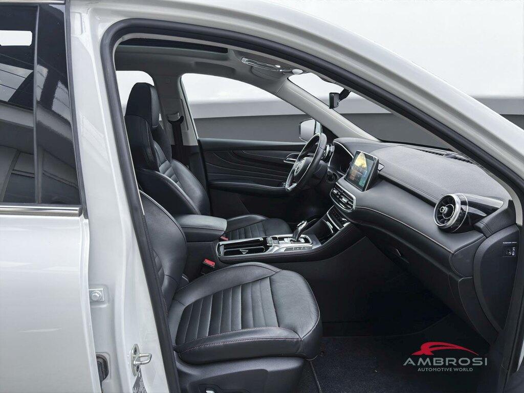 Mg HS 1.5 t Luxury auto