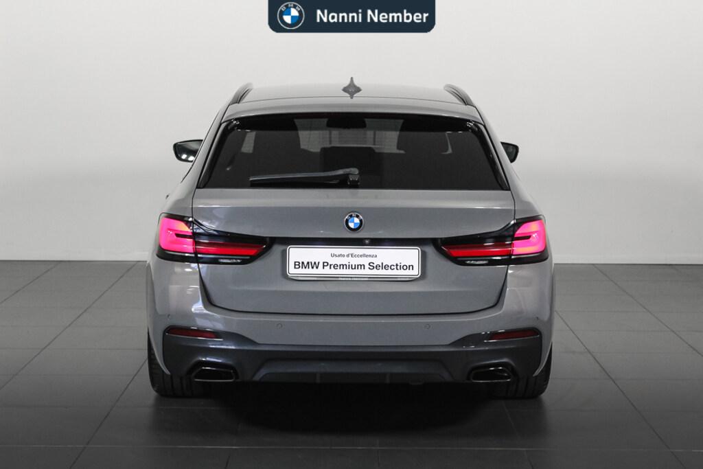 BMW Serie 5 530d Touring mhev 48V xdrive Msport auto