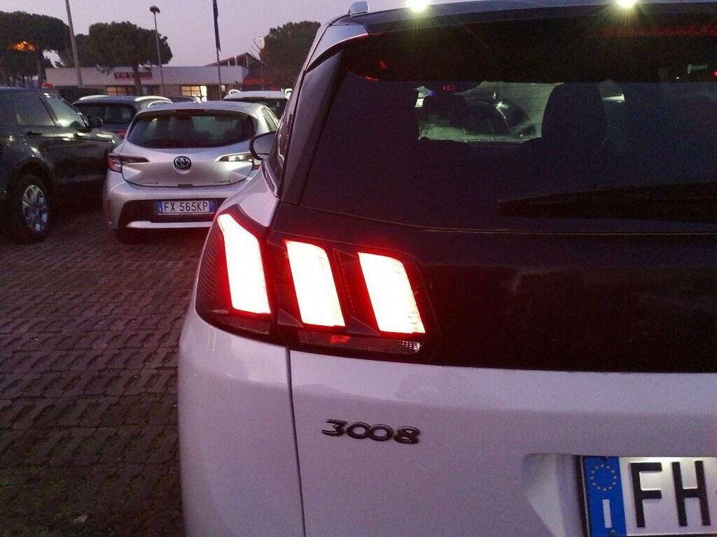Peugeot 3008 1.6 bluehdi GT Line s&s 120cv eat6