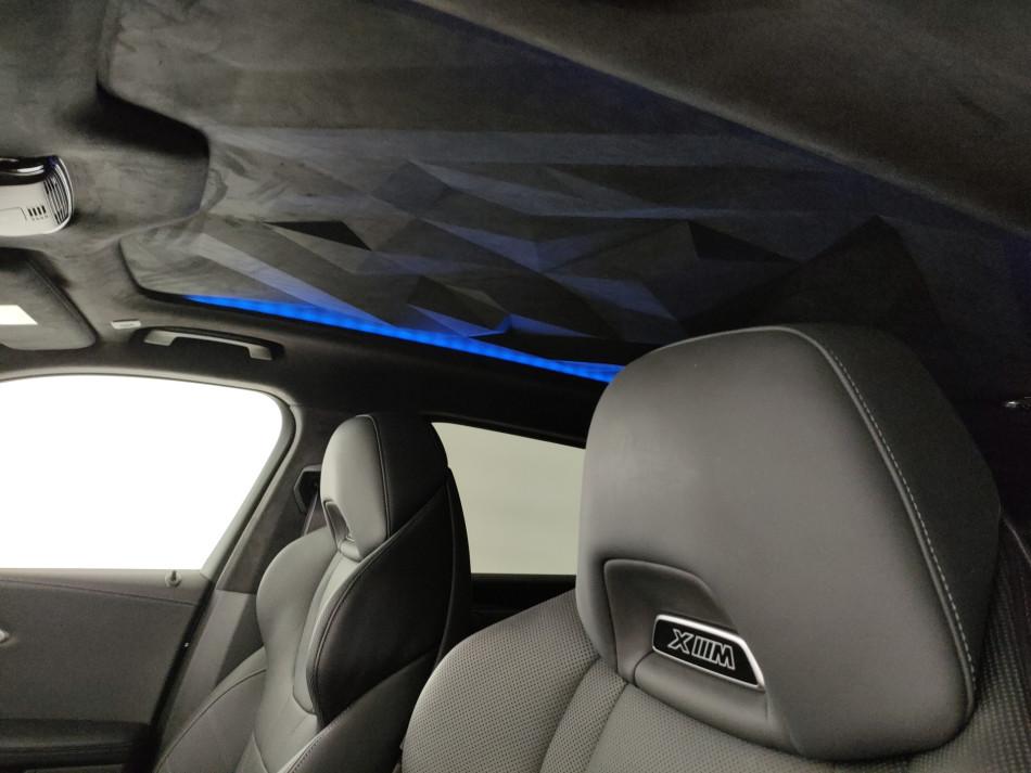 BMW XM 4.4 steptronic