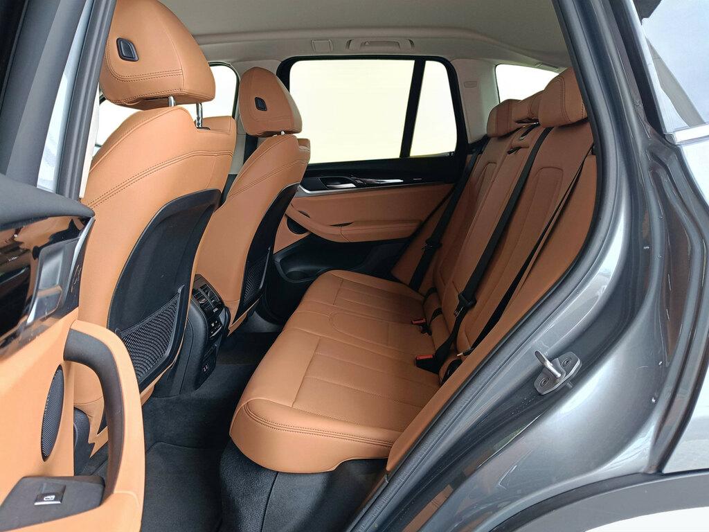 BMW X3 xdrive20d mhev 48V auto