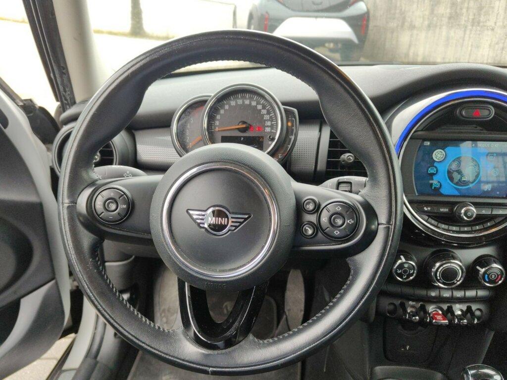 Mini Cooper D 1.5 TwinPower Turbo Cooper D Business XL DCT