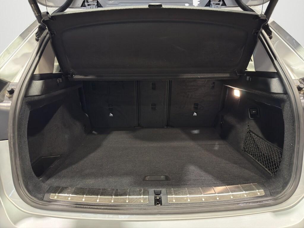 BMW X1 sdrive18d xLine auto my18