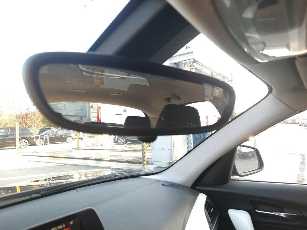 BMW Serie 1 118d Urban 5p auto