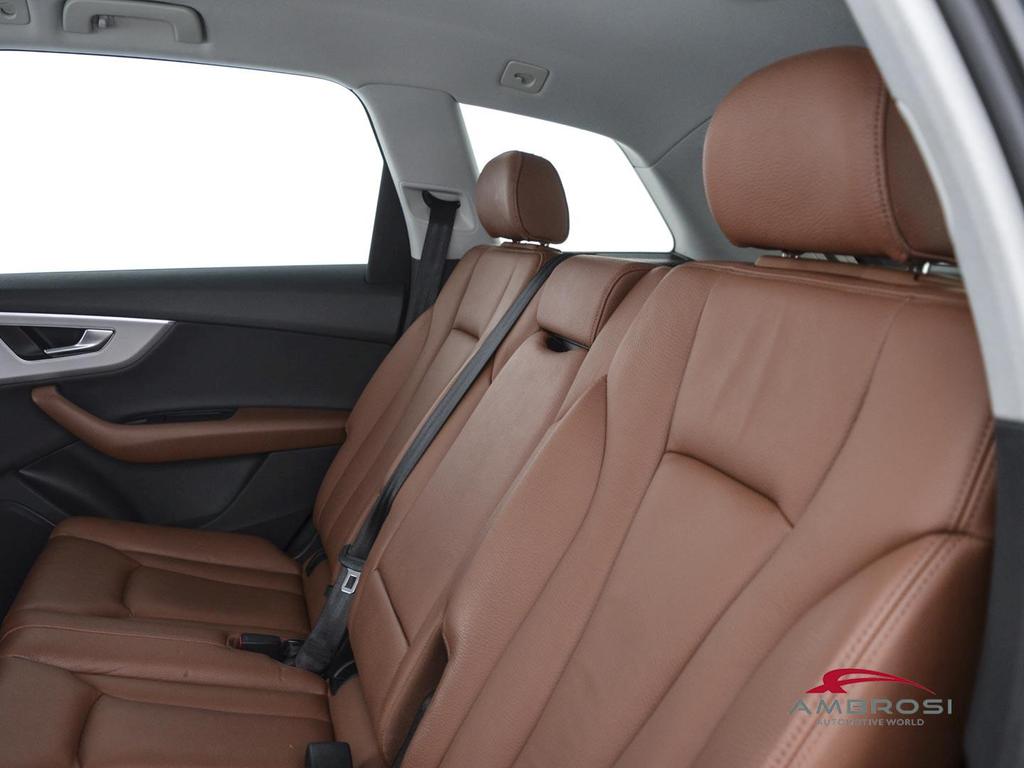 Audi Q7 45 3.0 tdi mhev Business quattro tiptronic