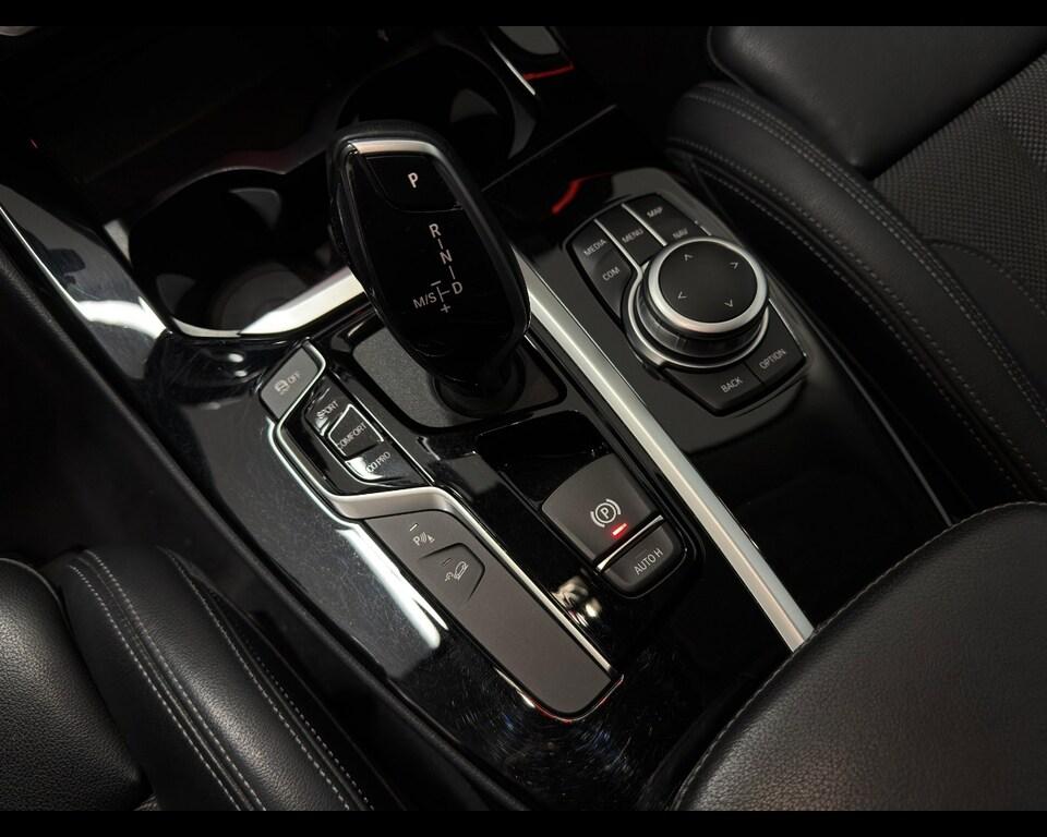 BMW X3 xdrive20d mhev 48V xLine auto