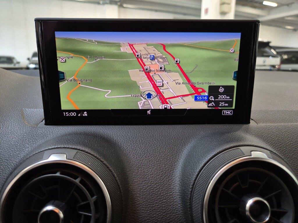 Audi Q2 30 2.0 tdi Business s-tronic