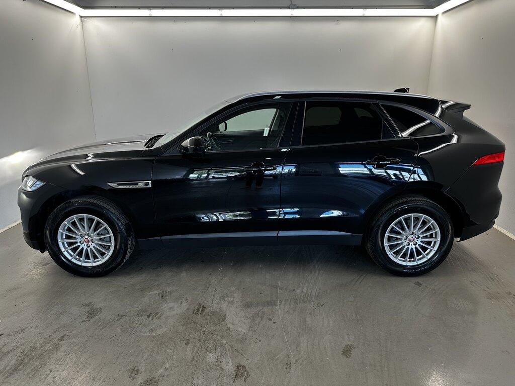 Jaguar F-Pace 2.0d i4 Pure awd 180cv auto my18