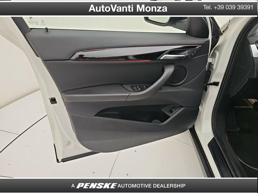 BMW X2 sdrive18d Business X auto