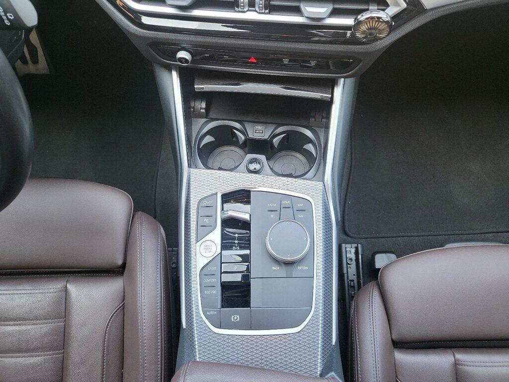 BMW Serie 3 320d Touring mhev 48V Msport xdrive auto