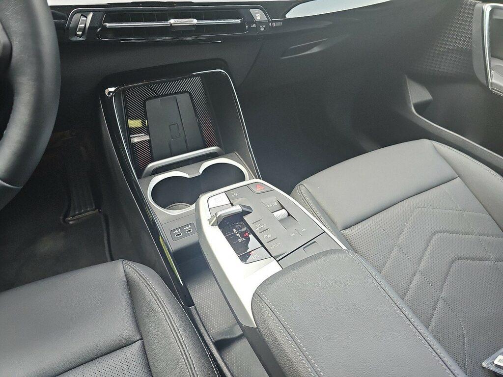 BMW X1 sdrive20i mhev 48V X-Line auto