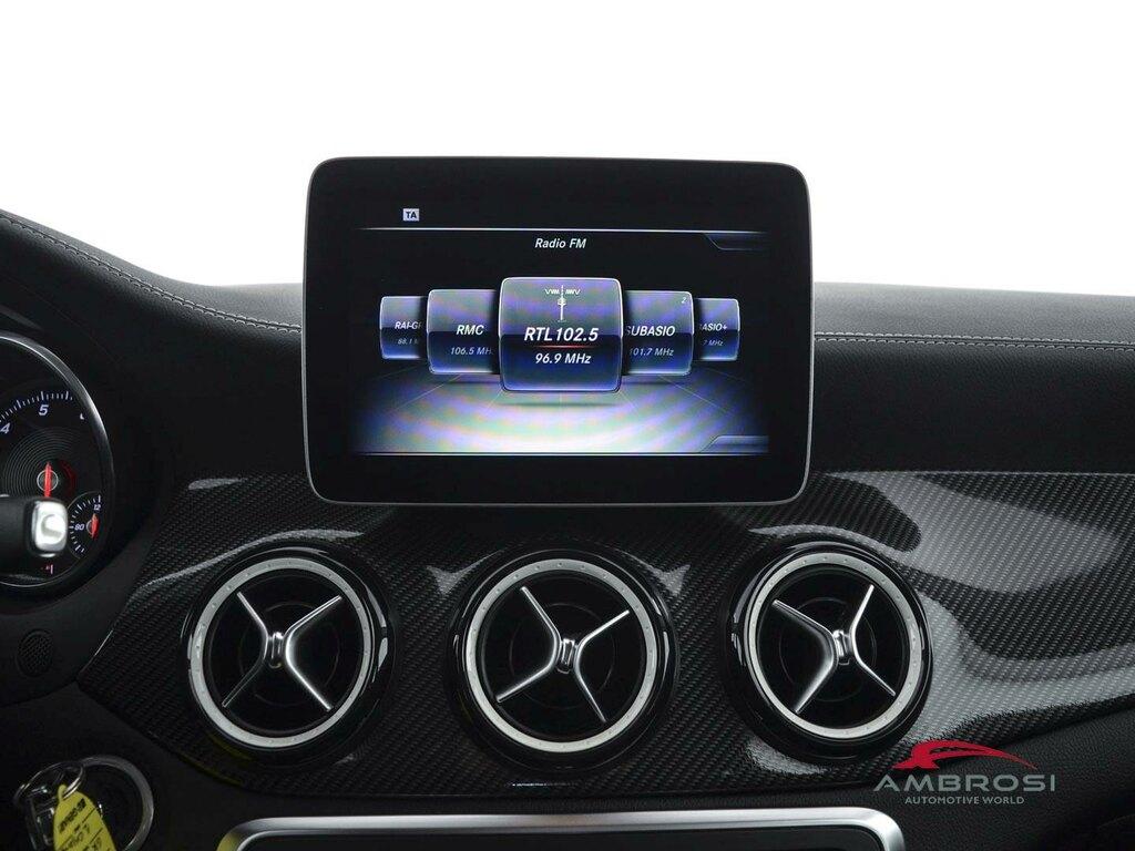 Mercedes GLA 200 Premium auto