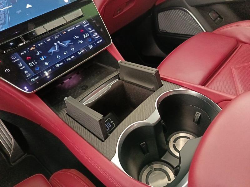 Maserati Levante Grecale 3.0 V6 Trofeo 530cv auto