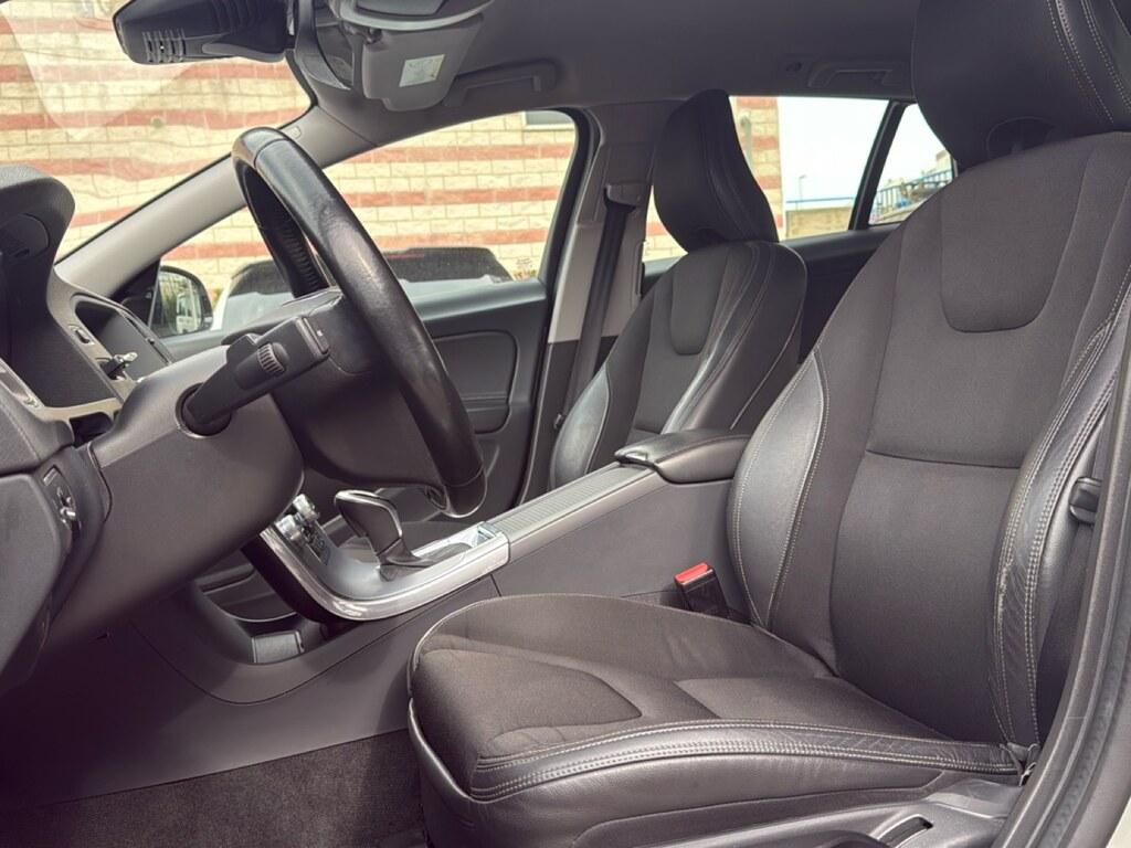 Volvo V60 Cross Country 2.0 D3 Business Plus geartronic