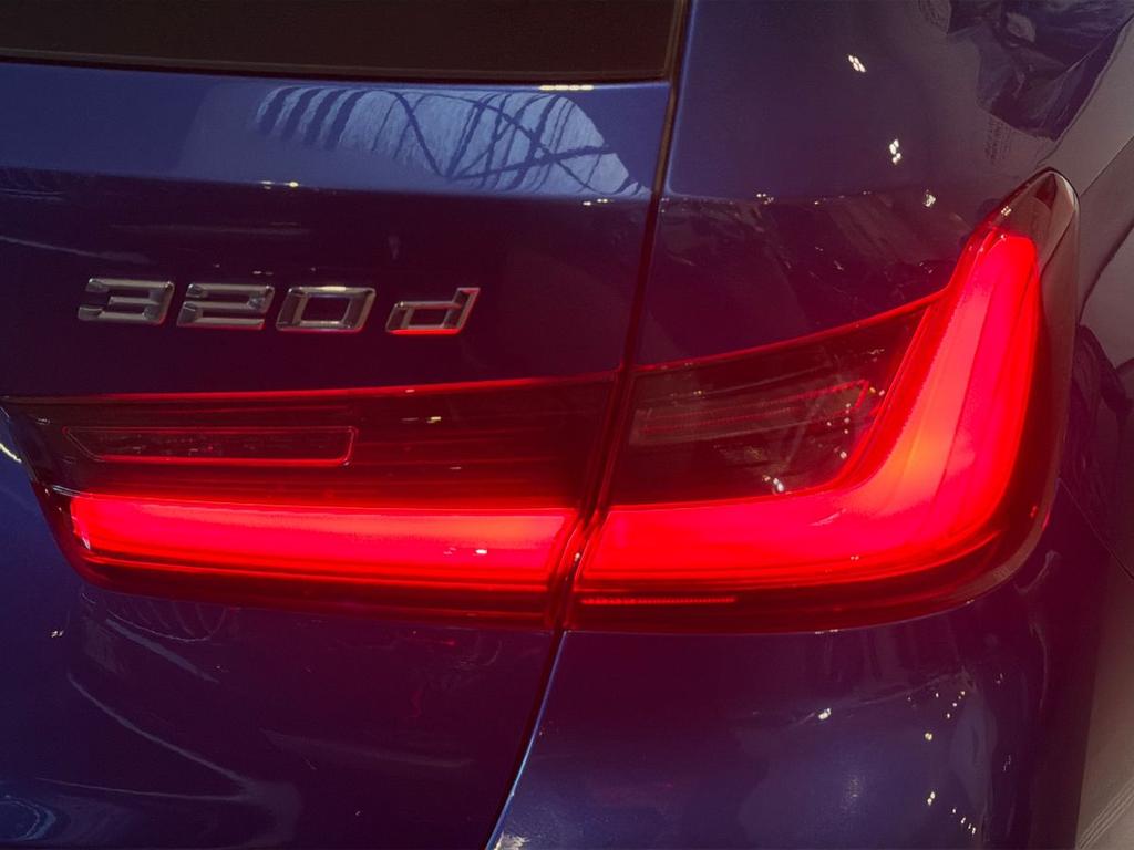 BMW Serie 3 320d Touring mhev 48V Msport auto