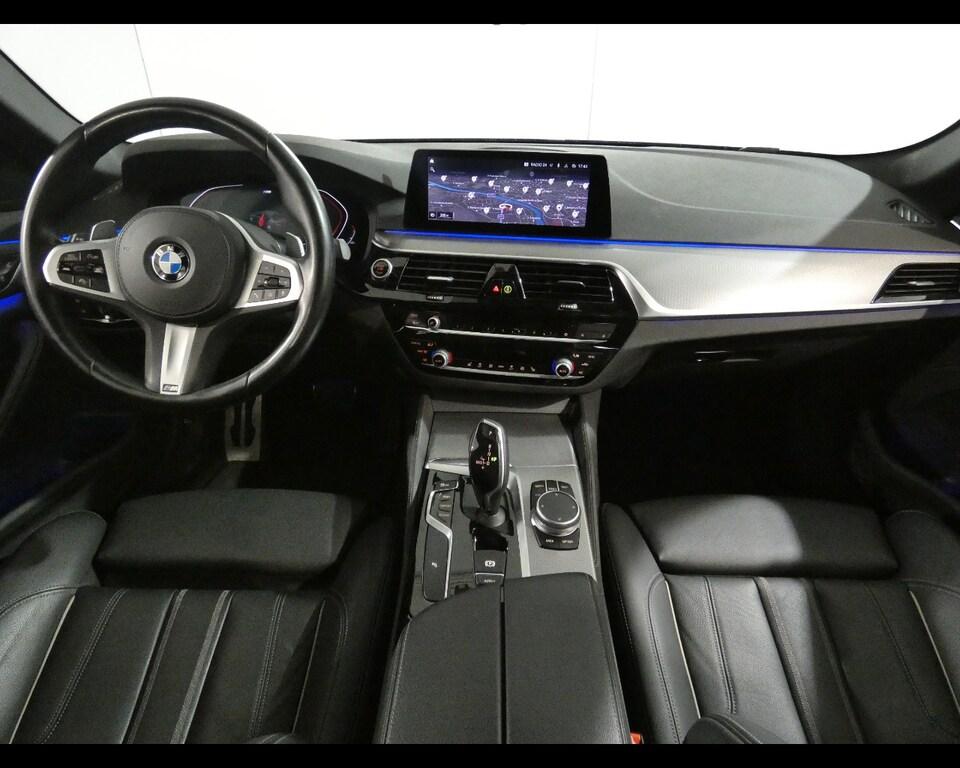 BMW Serie 5 520d mhev 48V xdrive Msport auto