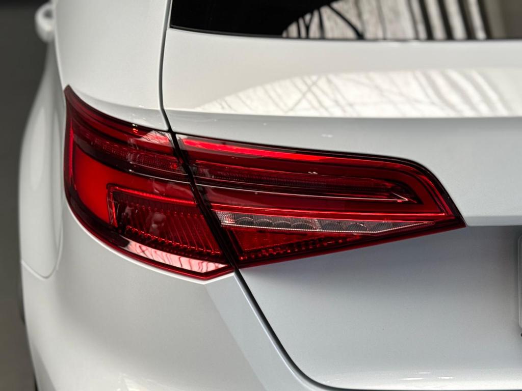 Audi RS3 Sportback 2.5 tfsi quattro s-tronic