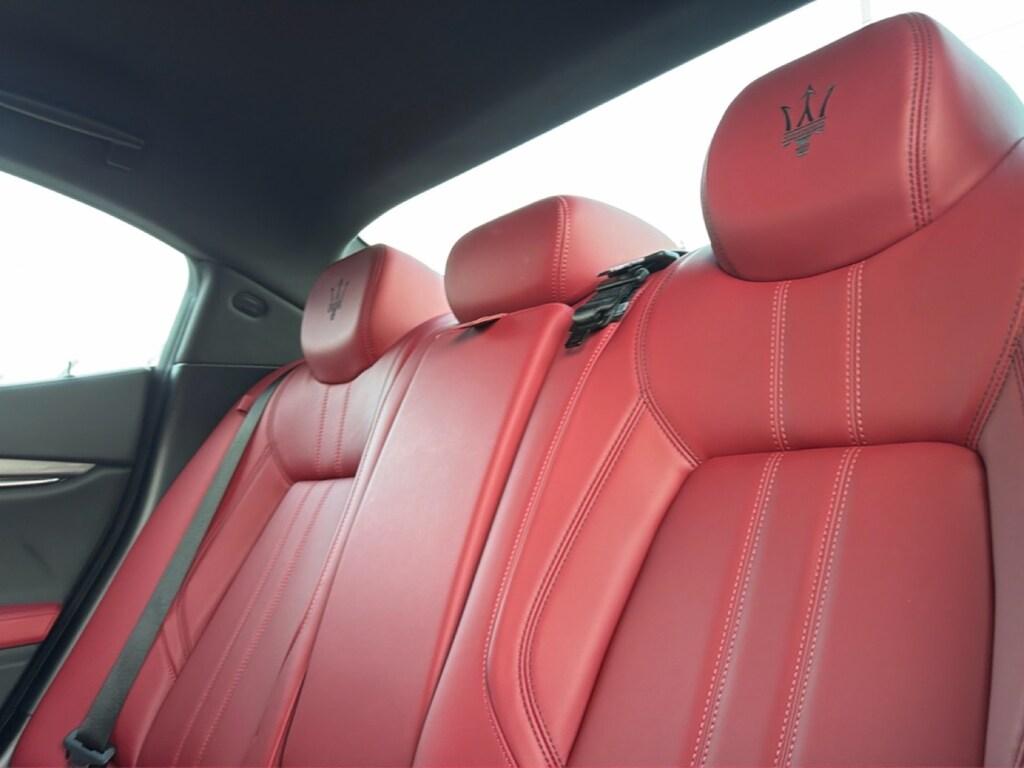 Maserati Ghibli 2.0 mhev GT 330cv rwd auto