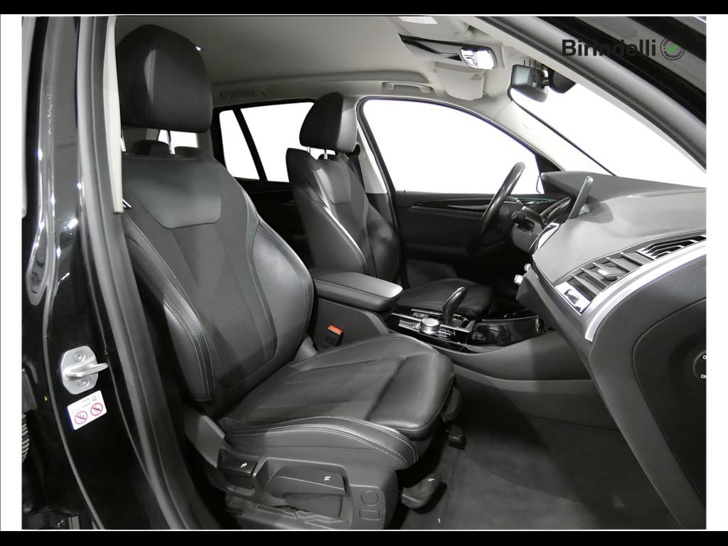 BMW X3 xdrive20d mhev 48V xLine auto