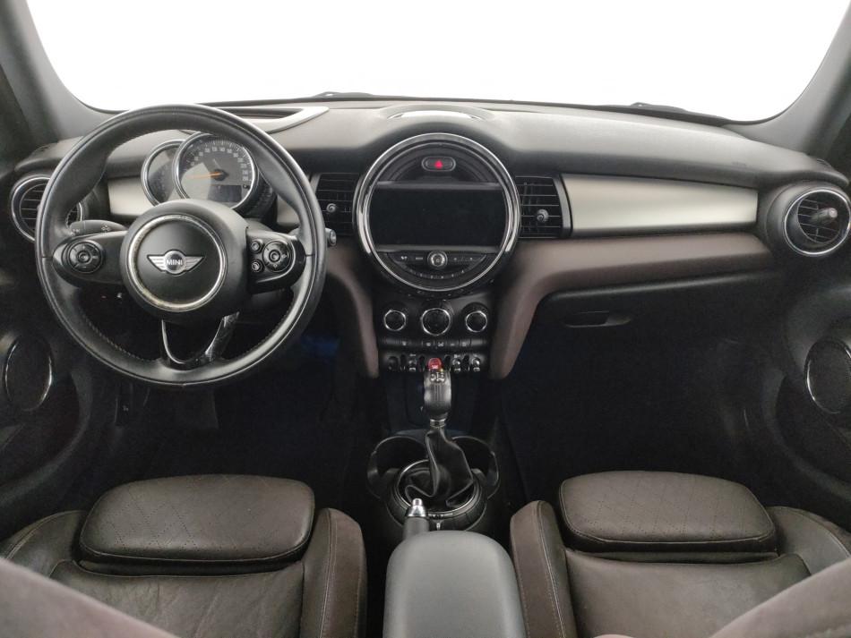 Mini Cooper D 1.5 D Cooper D Business XL Auto