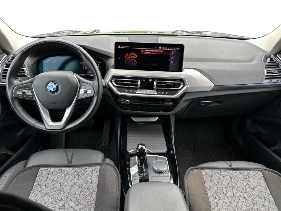 BMW X3 sdrive18d mhev 48V auto