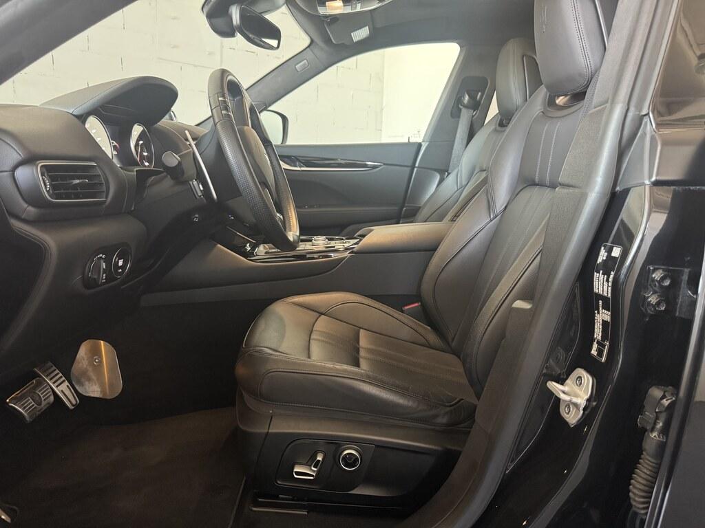 Maserati Levante 2.0 mhev Executive 330cv auto