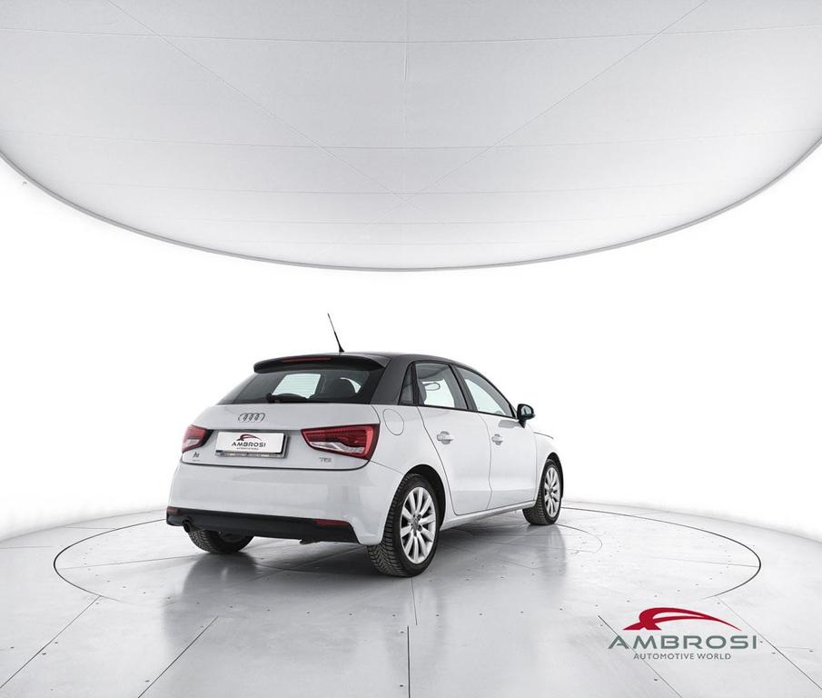 Audi A1 Sportback 1.6 tdi Metal Plus