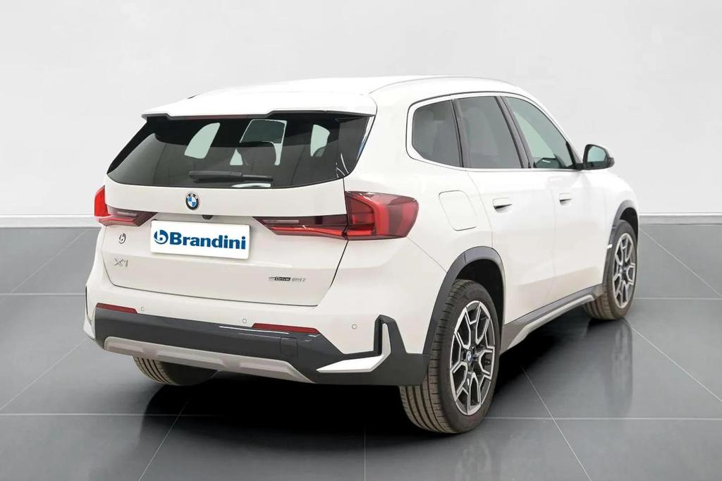 BMW X1 sdrive18i X-Line auto