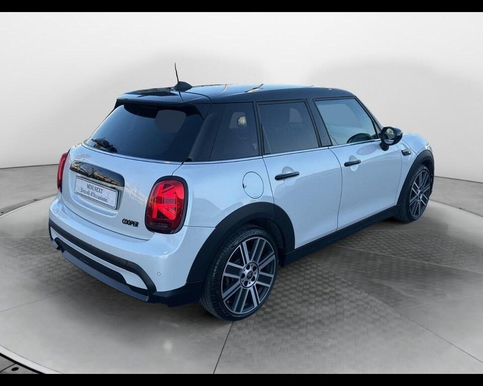 Mini Cooper 1.5 TwinPower Turbo Cooper Business DCT