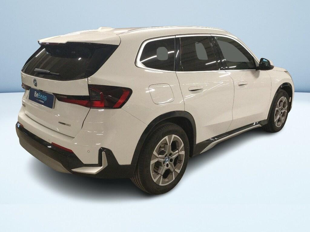 BMW iX1 edrive 20 X-Line