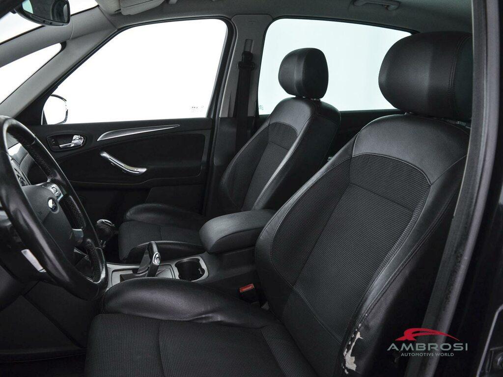 Ford S-Max 2.0 tdci Titanium