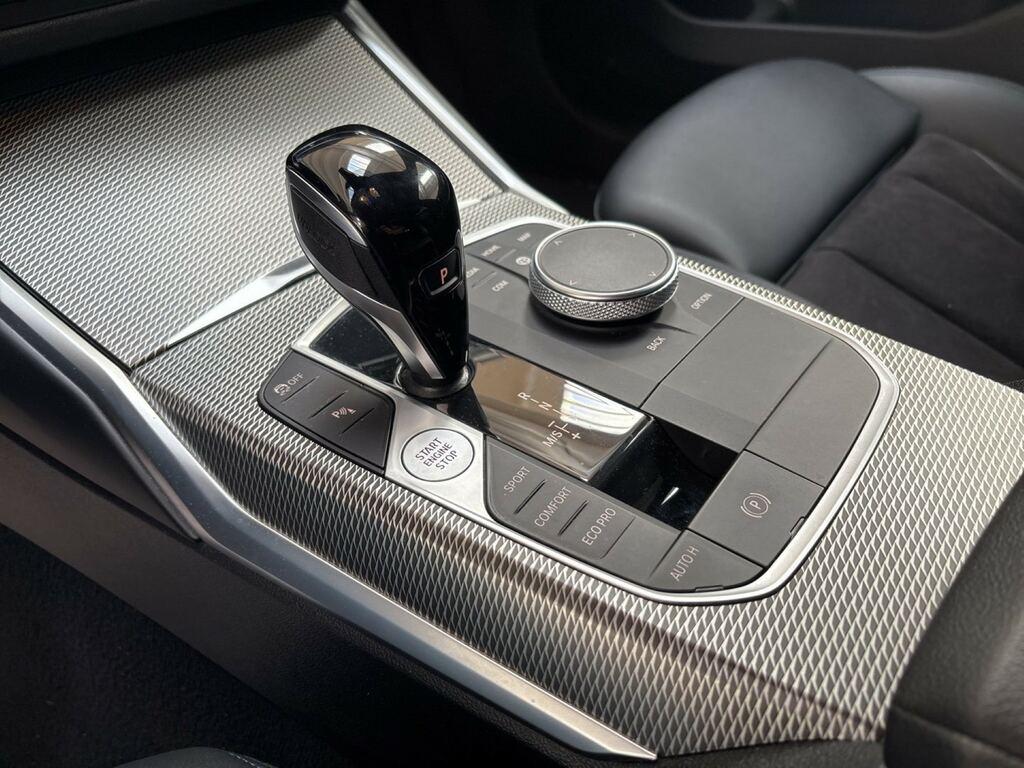 BMW Serie 3 318d Touring mhev 48V Msport auto