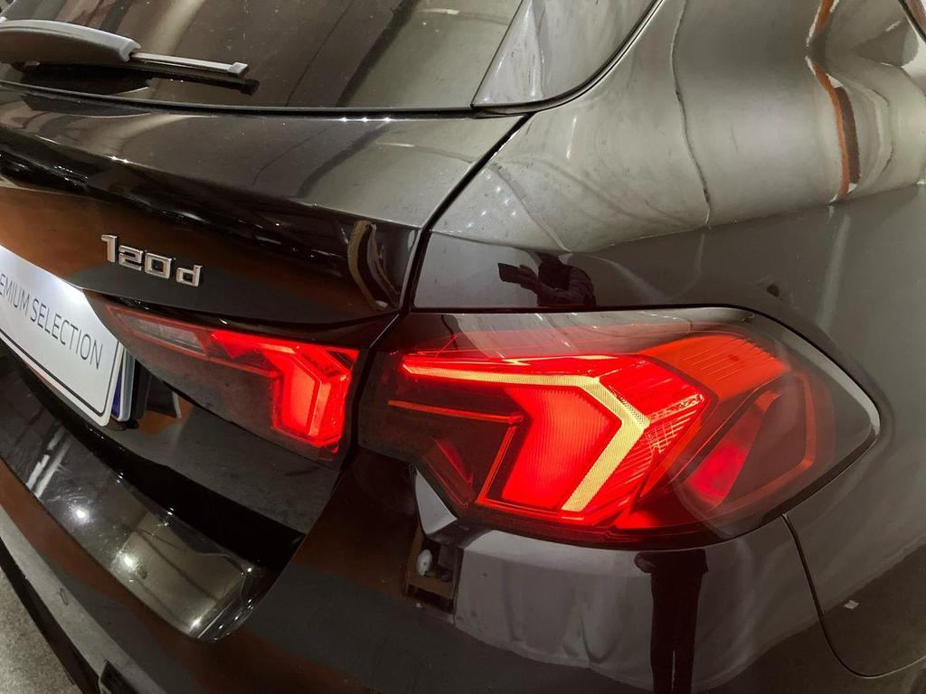 BMW Serie 1 120d 48V MSport Design auto