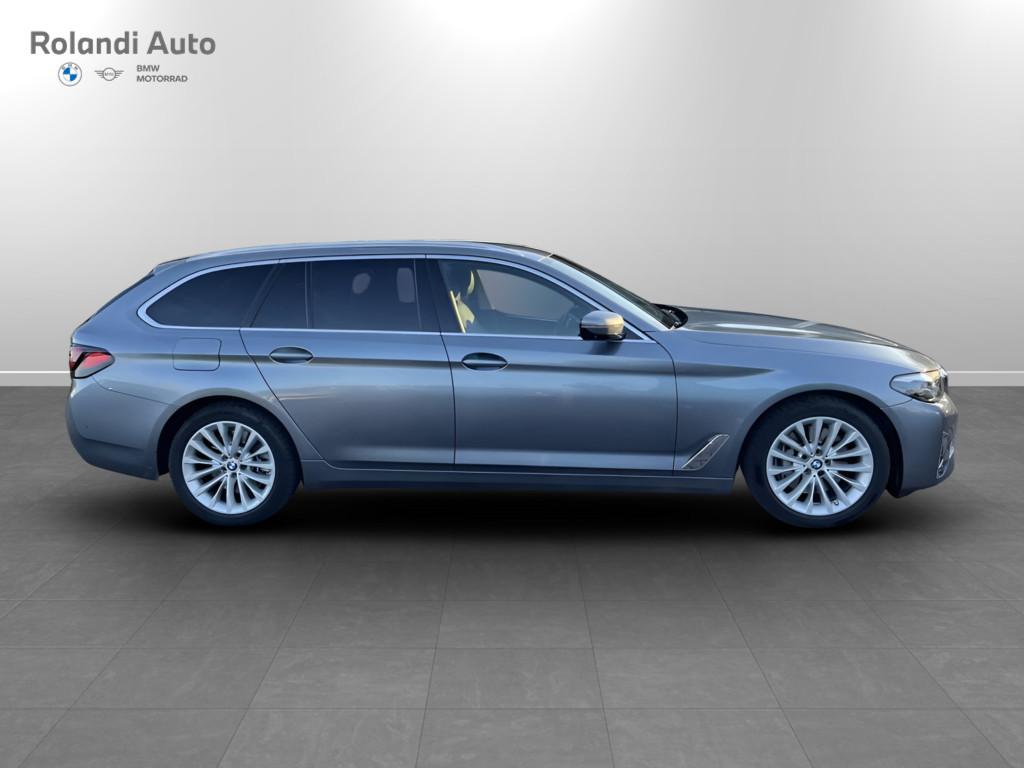 BMW Serie 5 530d Touring mhev 48V Luxury auto