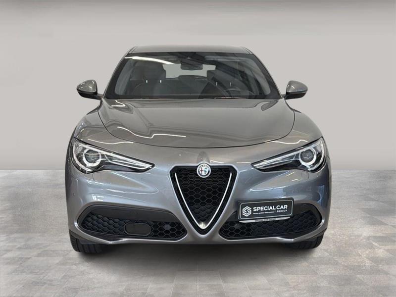Alfa Romeo Stelvio 2.2 t Executive Q4 210cv auto my19