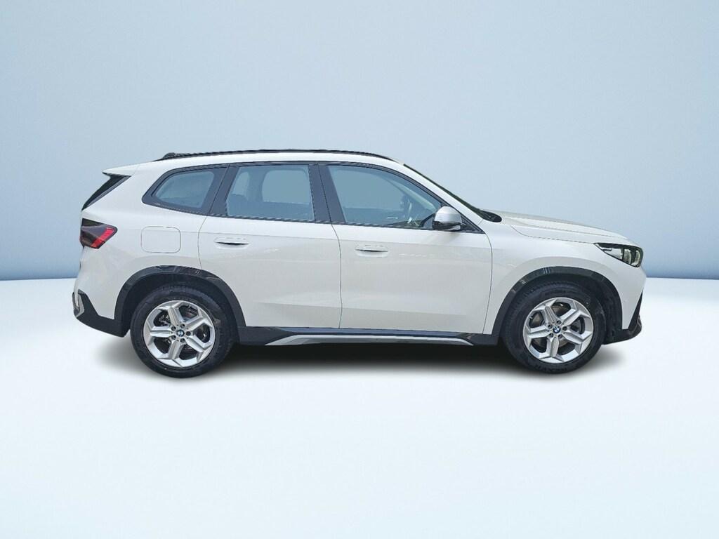 BMW X1 sdrive20i mhev 48V X-Line auto